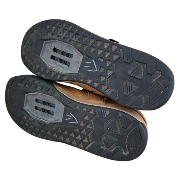LEATT Shoe 4.0 CLIP MTB Cycling Shoes Men’s 10.5 Sand SPD Compatible - Picture 6 of 8